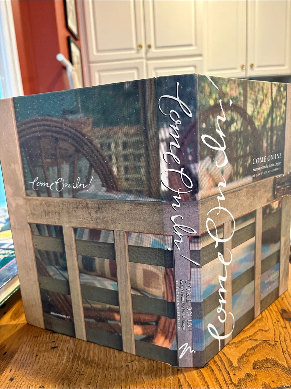 Come On In! Recipes from the Junior League of Jackson, Mississippi- Spiral Bound